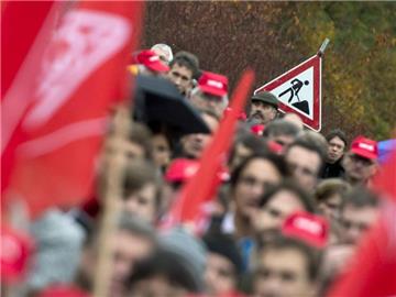Festgefahrene Gehaltstarifrunden bei IBM sind Anlass für die Protestkundgebung. Foto: Daniel Naupold