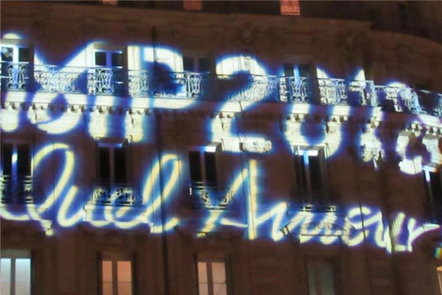 Marseille belebt Kulturhauptstadt-Effekt Festivalbeleuchtung in Marseille. Foto: Sabine Glaubitz