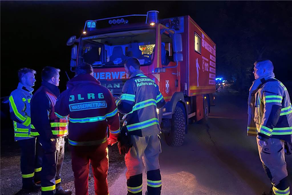 Feuerwehren aus Haltern, Dorsten, Marl und Gelsenkirchen waren vor Ort.