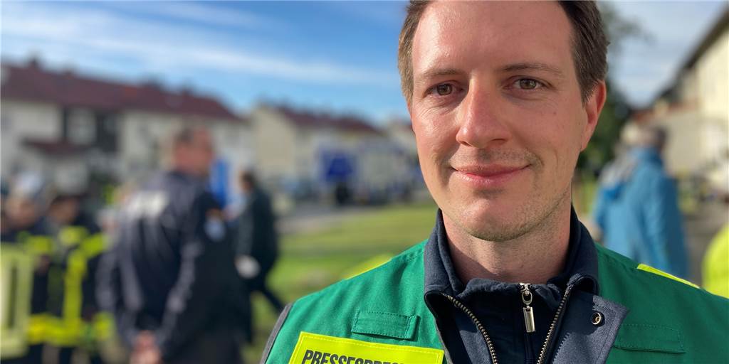 Zwei von drei Brandeinsätzen der Feuerwehr Castrop-Rauxel sind Fehlalarm Feuerwehrsprecher Florian Brandt berichtet, dass über 60 Prozent aller Brandeinsätze in Castrop-Rauxel umsonst gefahren werden. Aber nicht unbedingt kostenlos.