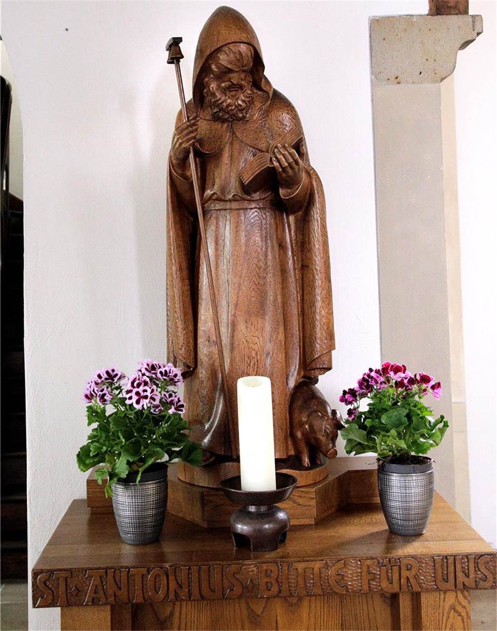 St. Antonius Lavesum wird 100: Festprogramm dauert ein ganzes Jahr Figur des Namenspatrons, der Heiligen St. Antonius.