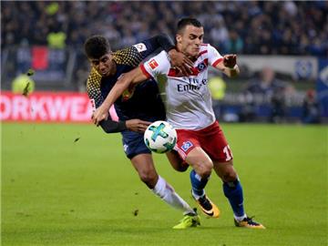 Filip Kostic (r) wird mindestens vier Wochen ausfallen. Foto: Daniel Reinhardt