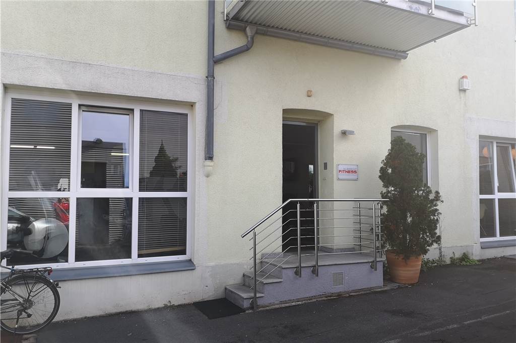 Corona-Regeln im Fitness-Studio - Maske tragen? „Musst du hier nicht“ "Fitness Albrecht" in der Feldstraße