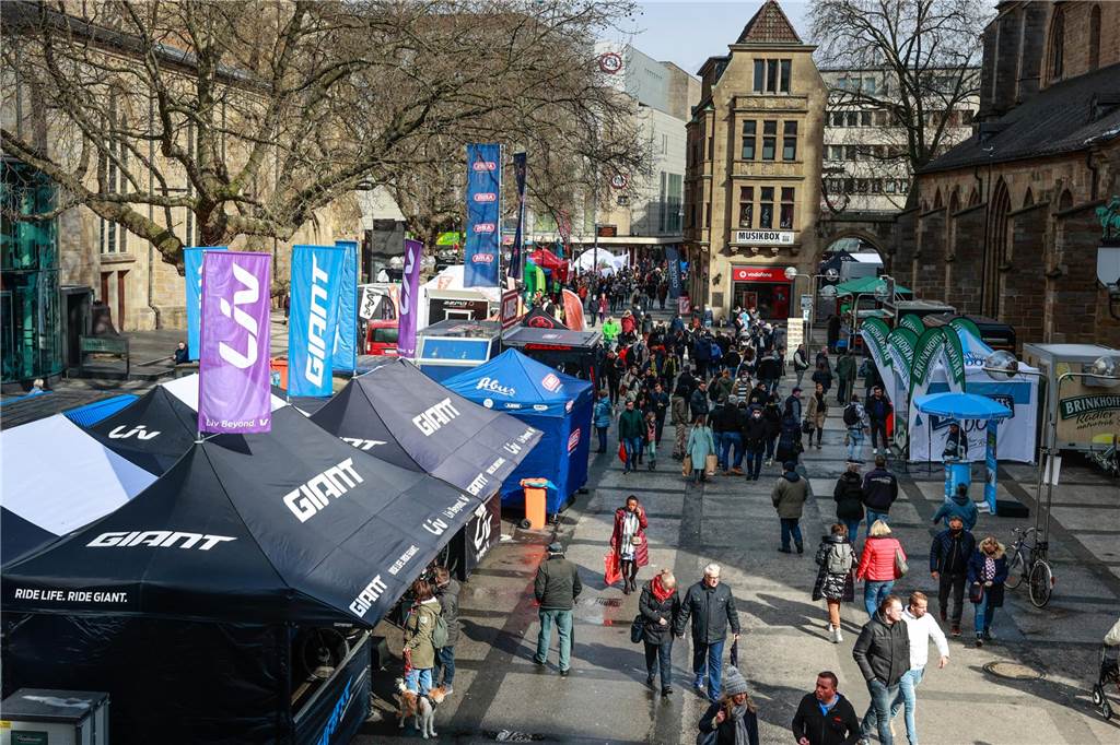 DEW21 E-BIKE Festival: E-Mobilität in Dortmund erleben! Blick auf das DEW21 E-Bike Festival Dortmund