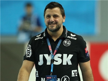 Flensburgs Trainer Ljubomir Vranjes kann zufrieden sein. Foto: Marcin Bednarski