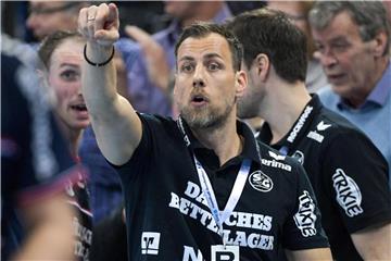 Flensburgs Trainer Maik Machulla sah einen nervösen Auftritt seiner Mannschaft gegen Montpellier. Foto: Axel Heimken