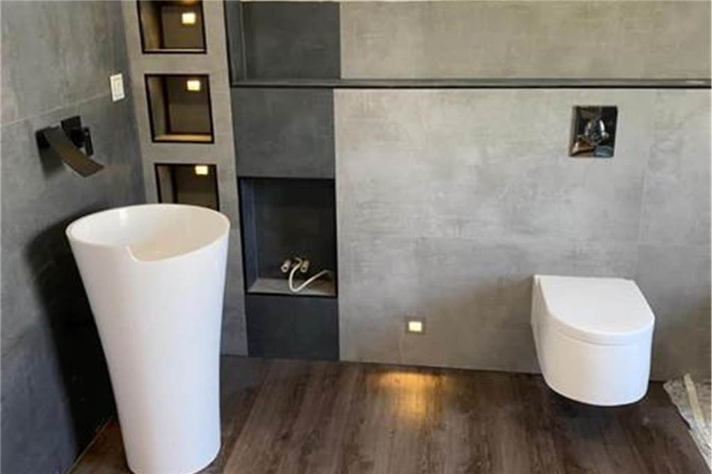 Neuer Fliesenleger: „Fliesen Valegio“ legt Fokus auf italienisches Design Badezimmer