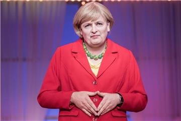 Florian Sitte parodiert Angela Merkel. Foto: Andreas Arnold
