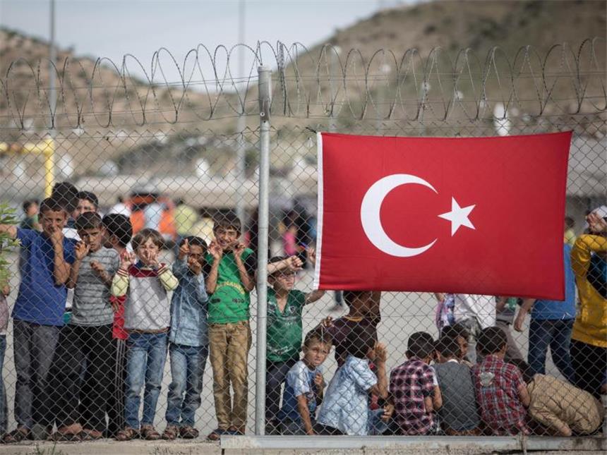 Erdogan darf in Deutschland nicht vor Landsleuten sprechen Flüchtlinge in einem Flüchtlingslager in Gaziantep (Türkei). Archivbild Foto: Uygar Onder Simsek / Moku