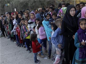 Flüchtlinge in Griechenland: Die Transitstaaten entlang der sogenannten Balkanroute wollen den Zustrom von Flüchtlingen drosseln. Foto: Orestis Panagiotou