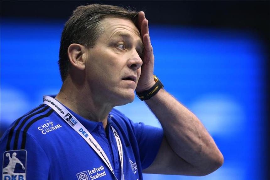 Champions League der Handballer als Ärgernis Fordert eine Reform der Handball-Champions-League: Kiel-Trainer Alfred Gislason. Foto: Ronny Hartmann