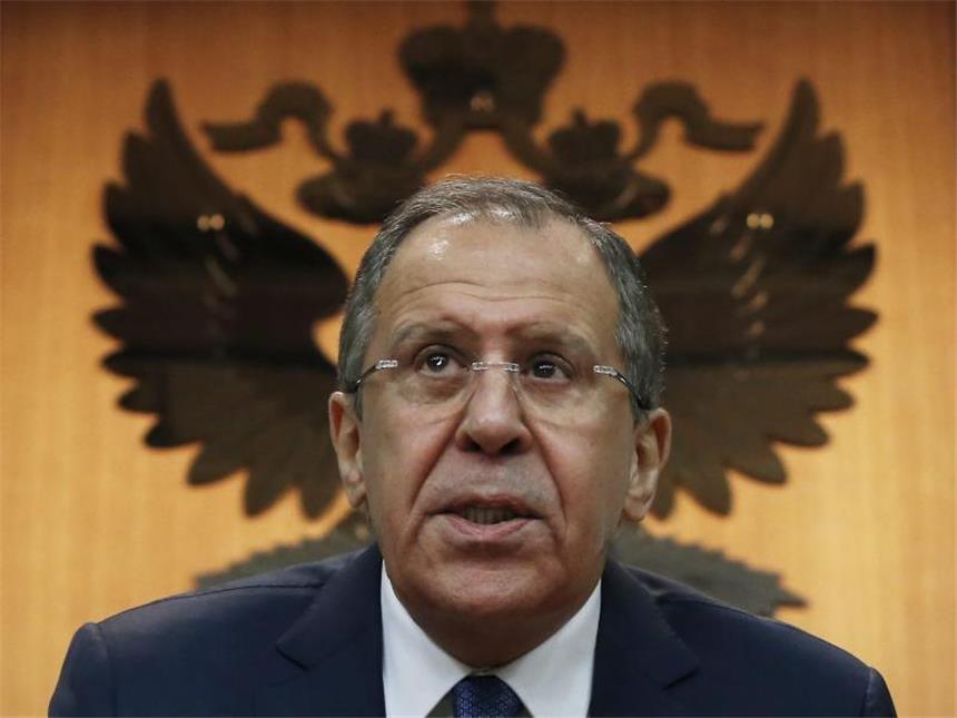 Russland fordert Teilnahme von Kurden an Syrien-Friedensgesprächen Fordert weiter die syrischen Kurden an den kommenden Friedensgesprächen zu beteiligen: Russlands Außenminister Sergej Lawrow. Foto: Yuri Kochetkov
