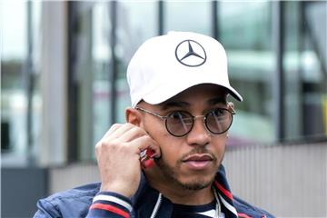 Formel-1-Weltmeister Lewis Hamilton ist auch musikalisch unterwegs. Foto: Herbert Neubauer/APA