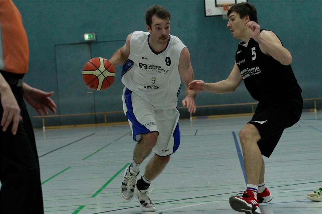 Über Wulfen ins Finale? LippeBaskets träumen vom großen Wurf im WBV-Pokal Forward Lukas Mersch möchte ins Pokalfinale. Auch einen Aufstieg hält er nicht für ausgeschlossen.