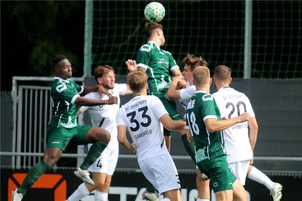 Foto-Impressionen von der Fußball-Hinrunde.