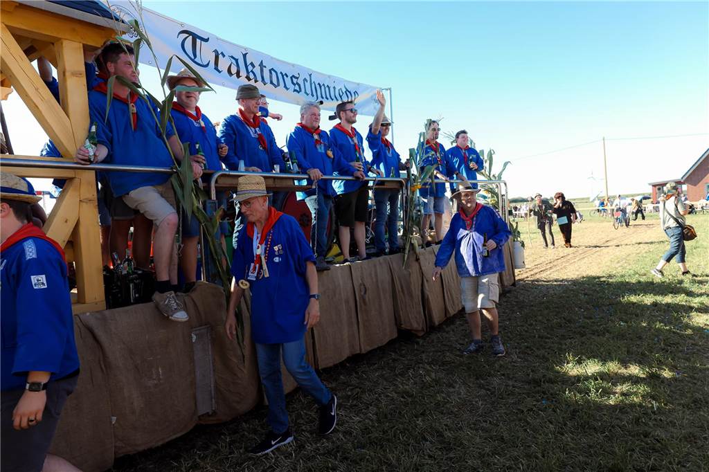 Foto: Julian Schäpertöns