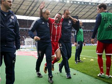 Franck Ribéry wurde gegen Hertha BSC verletzt ausgewechselt. Foto: Michael Kappeler