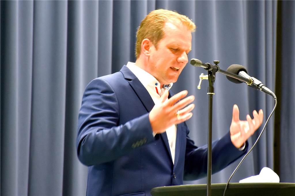Südlohner CDU nominiert Frank Engbers als ihren Bürgermeisterkandidaten Frank Engbers (42) will Bürgermeister von Südlohn und Oeding werden. Von der CDU bekam er dafür ein klares Votum.