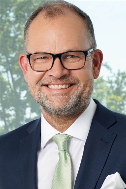 Belvona statt Altro Mondo: „Bezahlbarer Luxus im Wohnpark Himmelsberg“ Frank Krienen ist Geschäftsführer der Belvona. Sie hat die Wohnungsbestände der Altro Mondo in Dorsten gekauft.