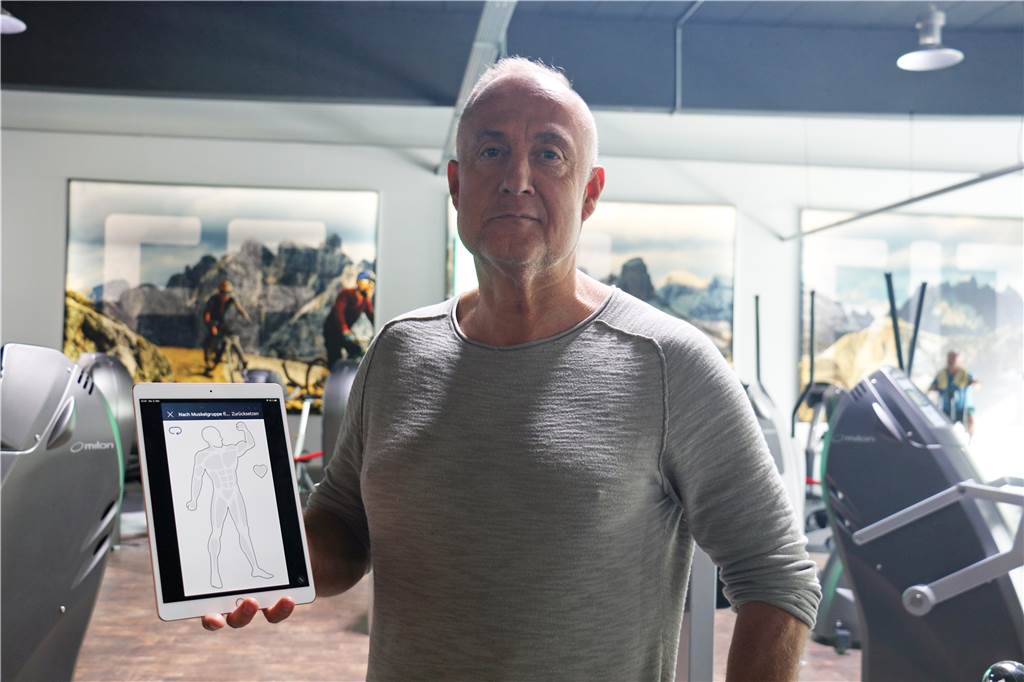 Werne und das Virus: Die Corona-Chronologie im Rückblick (Teil 3) Frank Langer, Inhaber des Fitnessstudios Feel Fit, hat eine App produzieren lassen. Mit "Feel Fit Digital" werden Online-Kurse und Übungen mit persönlicher Beratung kombiniert.