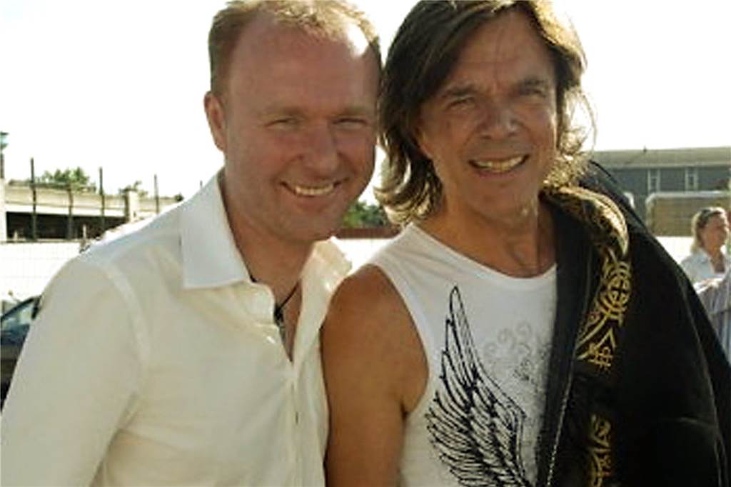 Frank Neuenfels (l.) moderierte 2011 alle großen Open-Air-Schlagerveranstaltungen mit Jürgen Drews und konnte ihn auch nach Schwerte locken.