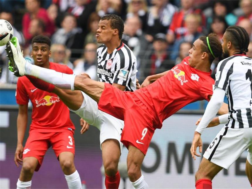 Frankfurt holt sich Selbstvertrauen mit Remis gegen Leipzig Frankfurt und Leipzig trennten sich zum Saisonabschluss 2:2. Foto: Arne Dedert