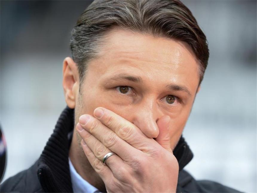 "Historische Chance" für die Eintracht im Pokal Frankfurts Trainer Niko Kovac will sich zum Thema "Tretertruppe" nicht mehr äußern. Foto: Arne Dedert