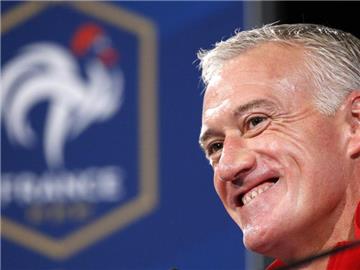 Frankreichs Nationaltrainer Didier Deschamps hat seinen Vertrag bis zur WM 2018 verlängert. Foto: Ian Langsdon