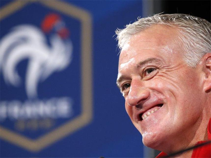 Frankreichs Nationalcoach Deschamps verlängert bis 2018 Frankreichs Nationaltrainer Didier Deschamps hat seinen Vertrag bis zur WM 2018 verlängert. Foto: Ian Langsdon