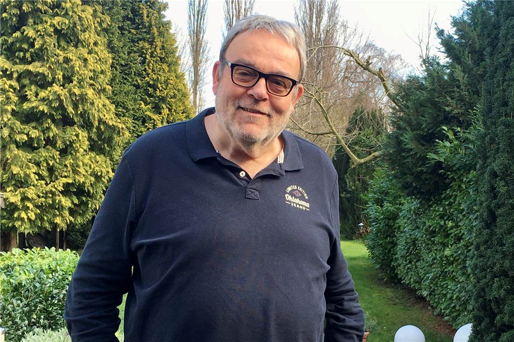 Blumenhändler aus Dortmund verführte Frauen für die Stasi – bis in höchste Positionen Franz Benthaus erinnert sich an seine Begegnungen mit Stasi-Spion Christoph Willer.