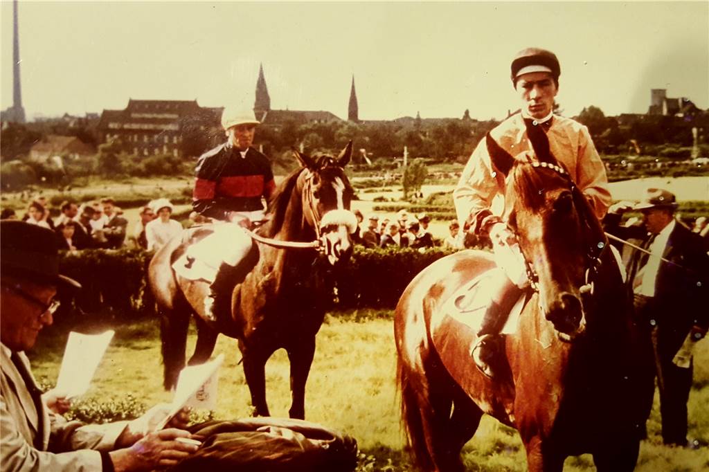 Die Wiederbelebung des Rennbahnvereins von 1874 ist verschoben Franz Dondrup schickte uns das Bild von der Rennbahn um 1963. Er war dort beruflich vor Ort.