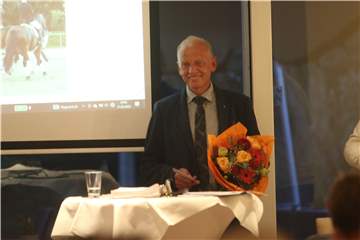Franz Josef „Heino“ Schulte im Busch wurde auf der Jahreshauptversammlung des RV Lützow verabschiedet.