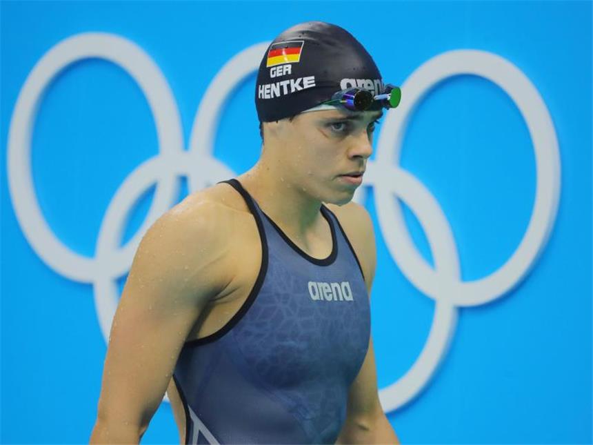 Schwimm-Hoffnungen Heintz und Hentke: Rio "abgehakt" Franziska Hentke konnte bei den Olympischen Spielen in Rio nicht glänzen. Foto: Michael Kappeler