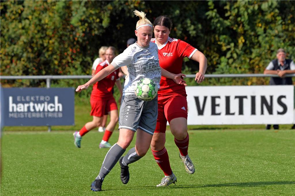 Frauen-Bezirksliga, SSV Rhade II - TuS Gahlen 1:3 (0:1)