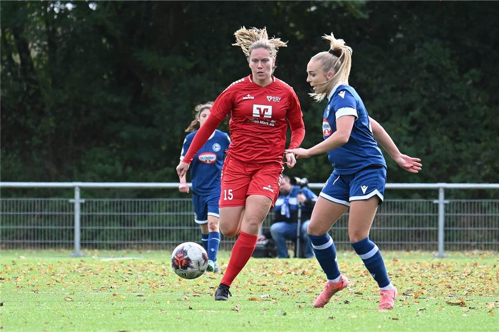 Frauen-Regionalliga, SSV Rhade - Arminia Bielefeld 2:1 (2:0)