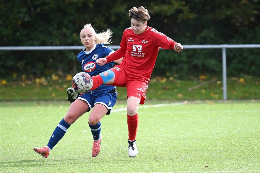 Frauen-Regionalliga, SSV Rhade - Arminia Bielefeld 2:1 (2:0)