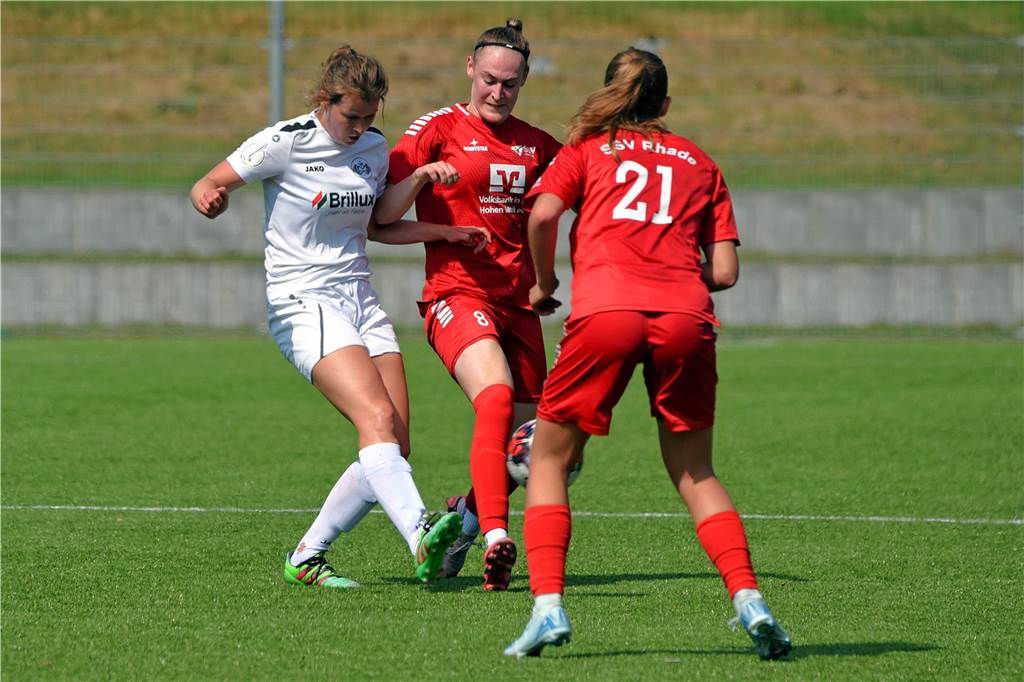 Frauen-Regionalliga, SSV Rhade - Wacker Mecklenbeck 2:0 (0:0)