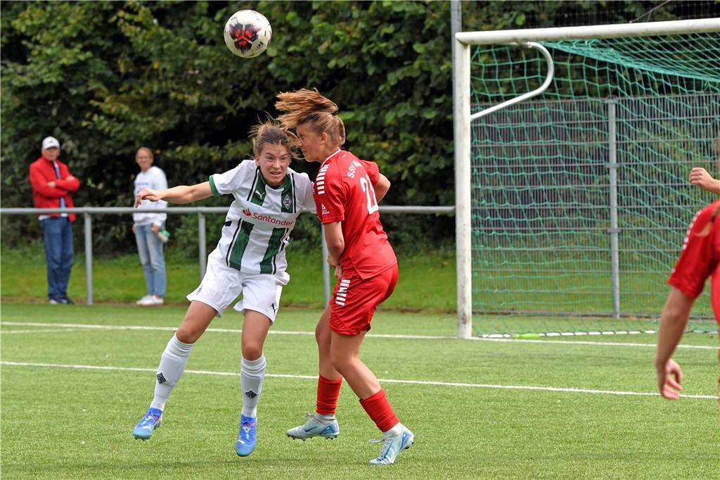 Frauen-Regionalliga West, SSV Rhade - Borussia Mönchengladbach II 2:1 (2:1)