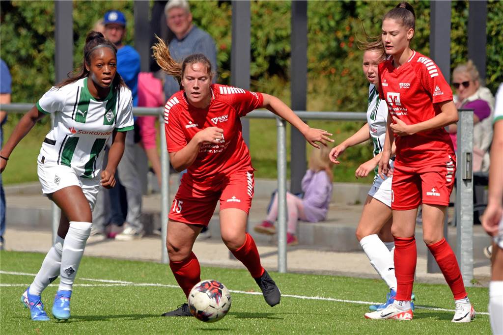 Frauen-Regionalliga West, SSV Rhade - Borussia Mönchengladbach II 2:1 (2:1)