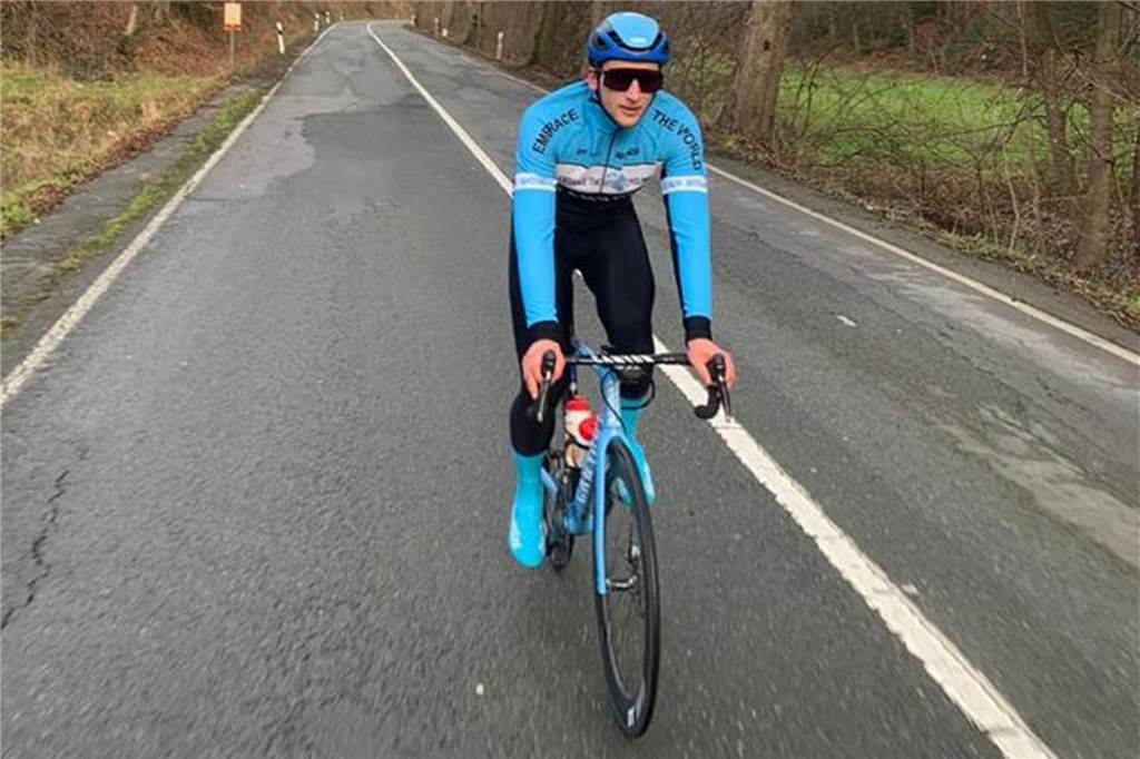 Bis zu 500 Kilometer pro Woche: Frederic Kremer ist einer der erfolgreichsten Werner Radfahrer Frederic Kremer legt auch unter der Woche viele Kilometer auf dem Rad zurück.