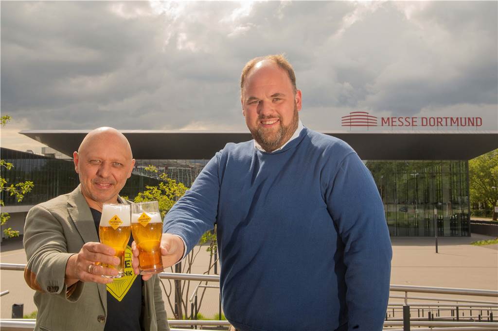 Bier-Festival kommt zurück nach Dortmund - aber nicht mehr an den U-Turm Freuen sich über den neuen Standort des Bier-Festivals: Veranstalter Oliver Daniel Sopalla und Nikolas Wiese von der Messe Dortmund