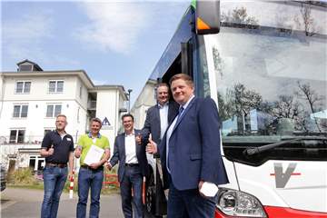 Stadt, Kreis, Vestische und Jugendherberge zogen bei der neuen Buslinie an einem Strang.