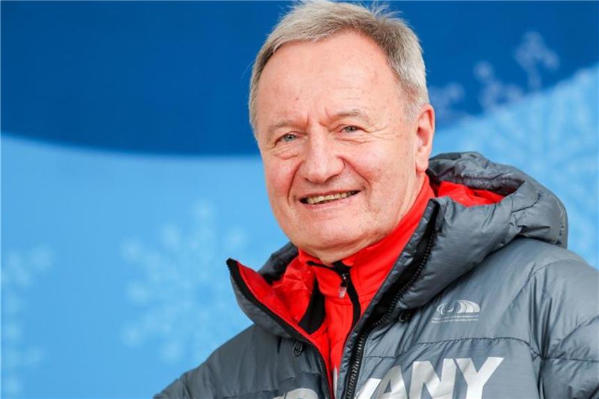 19 Paralympics-Medaillen freuen Verbandschef Friedhelm Julius Beucher ist der Präsident des Deutschen Behindertensportverbandes. Foto: Jan Woitas