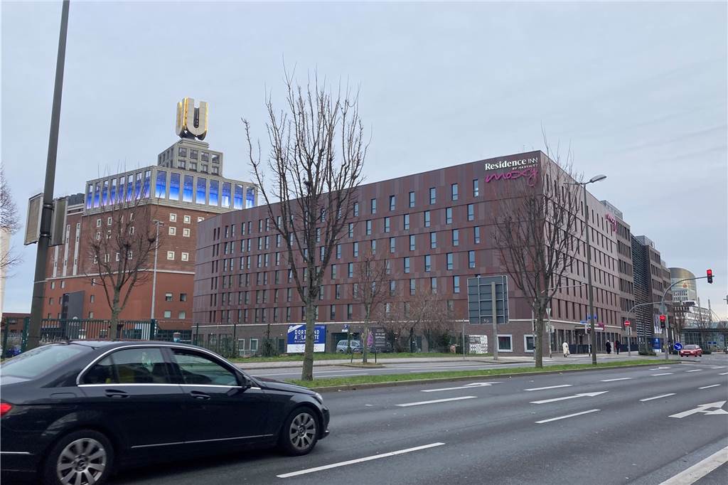 Von Phoenix-See bis Rathaus: So ging es 2022 auf großen Baustellen voran Frisch eröffnet sind die Hotels Moxy und Residence Inn am Dortmunder U.