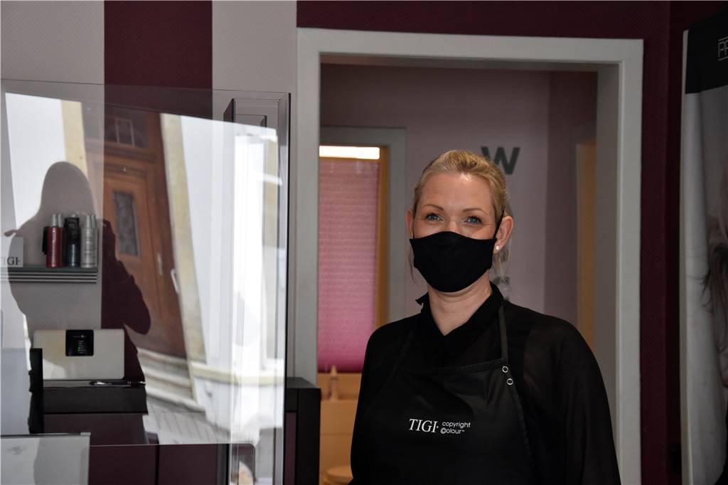 Die Woche in Werne: Eventplanungen, Schnee-Chaos und Friseurtermine Friseurmeisterin Katrin Stockhausen (43) freut sich, dass sie ihren gleichnamigen Salon bald wieder öffnen darf. Allerdings wird es zunächst einen sehr eingeschränkten Betrieb geben.