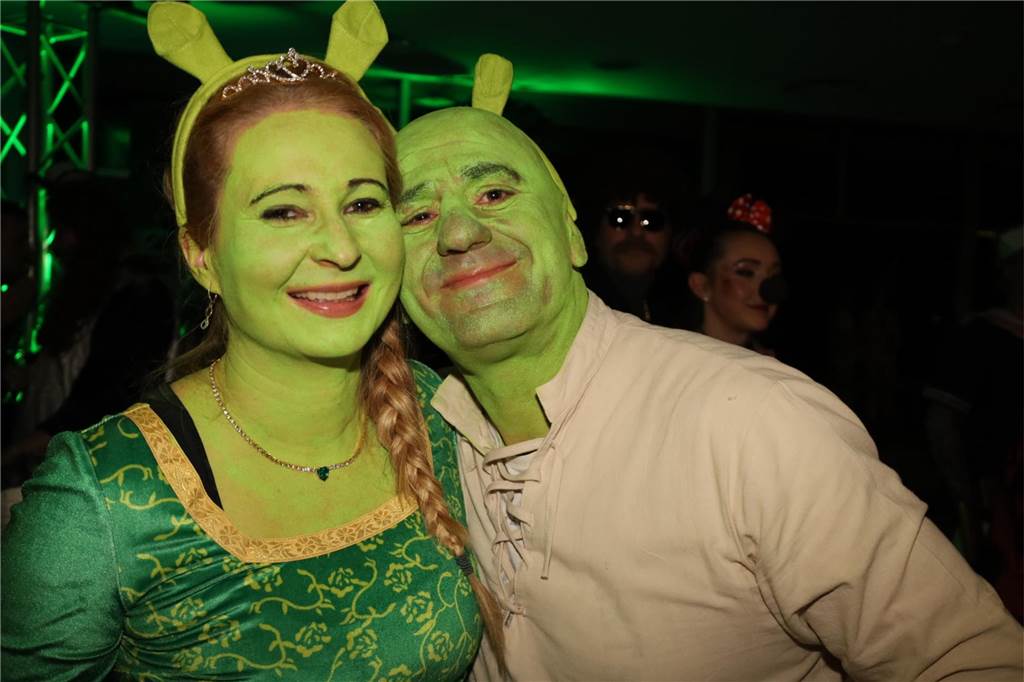 bunte Kostüme