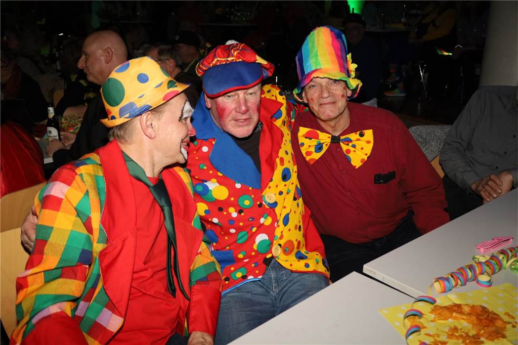 bunte Kostüme