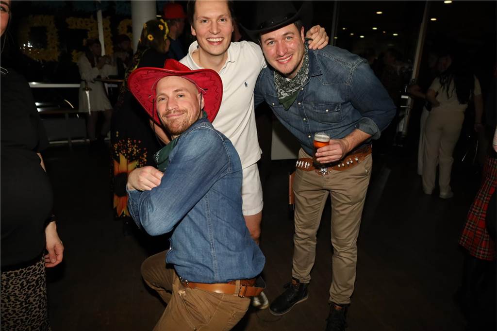 bunte Kostüme