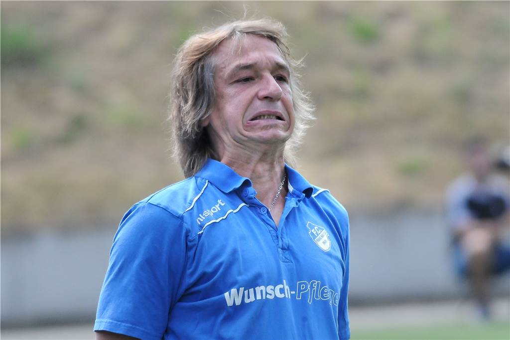 Frohlindes Gegner SW Wattenscheid läuft mit Revanche-Gelüsten auf Frohlindes Trainer Michael Wurst und sein Team wollen dem Sonntagsgastgeber SW Wattenscheid mit Vorsicht begegnen.