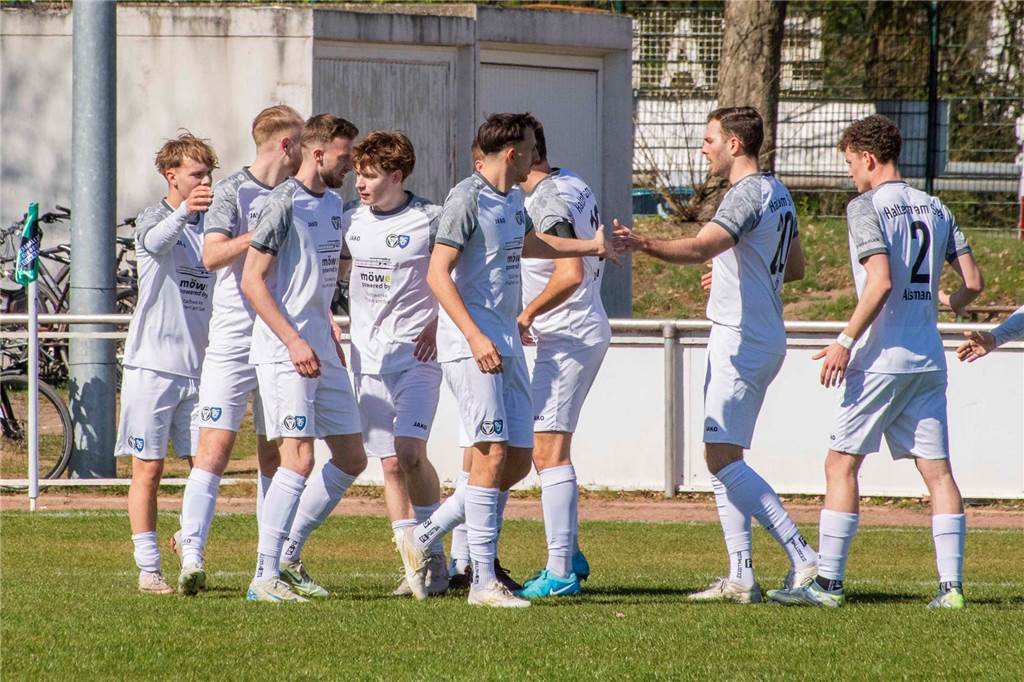 Früh ging der TuS Haltern gegen die Ibbenbürener Spvg. in Führung, kassierte aber kurz vor der Pause den 1:1-Ausgleich. Und dabei blieb es dann auch in Hälfte zwei: Die Landesligisten trennten sich remis.